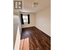 1 Golden Terrace Court, Kitchener, ON N2N3L2 Photo 19