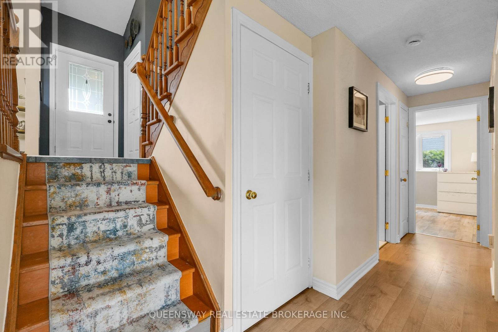 46 GREENWICH DRIVE - Image 31
