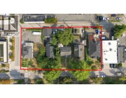 452 Rousseau Street, New Westminster, BC V3L3R3 Photo 11