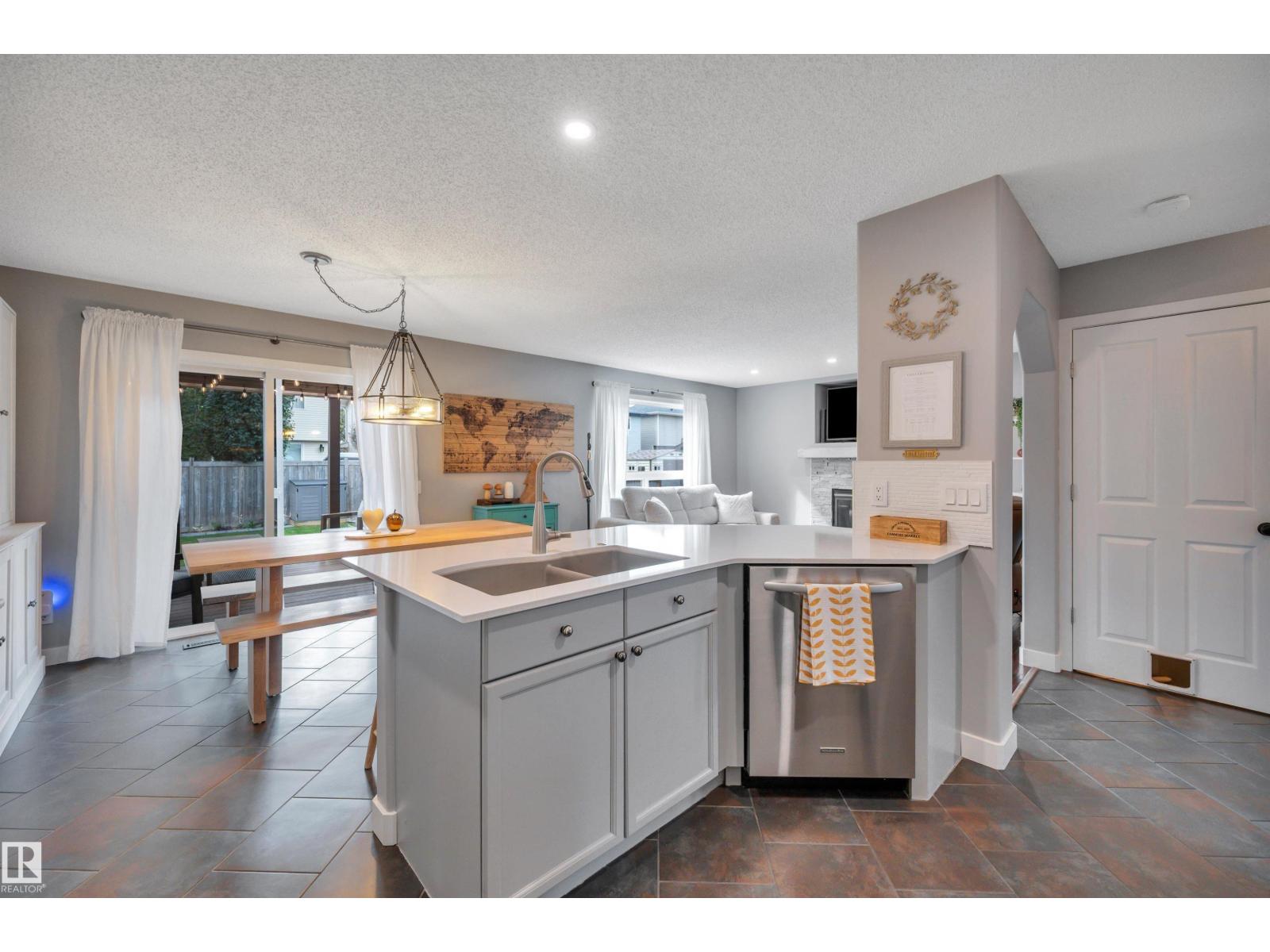 293 FOXBORO CR - Image 16
