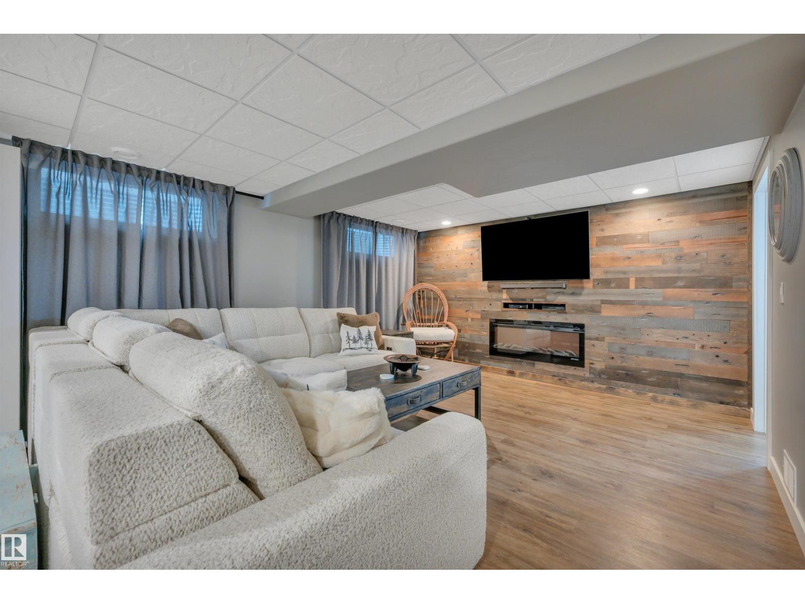293 FOXBORO CR - Image 37