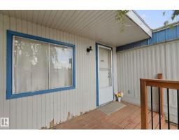 Primary Bedroom - 61 West View Bv Nw, Edmonton, AB T5S1T5 Photo 6