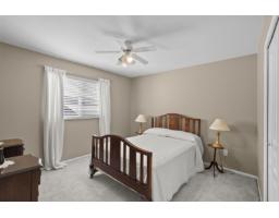 9252 206 Street, Langley, BC V1M2W8 Photo 18