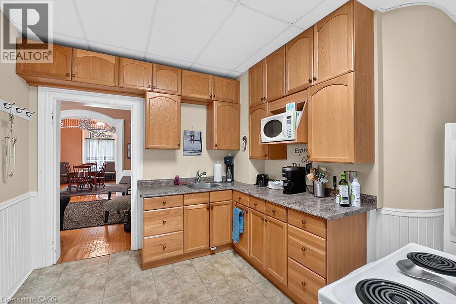91 MAIN Street E, Grimsby — photo 11
