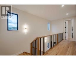 112 7 Avenue Nw, Calgary, AB T2M0A2 Photo 30