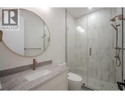 112 7 Avenue Nw, Calgary, AB T2M0A2 Photo 36