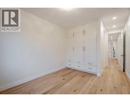 112 7 Avenue Nw, Calgary, AB T2M0A2 Photo 32
