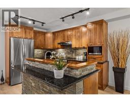 Foyer - 218, 106 Stewart Creek Landing, Canmore, AB T1W0G6 Photo 6