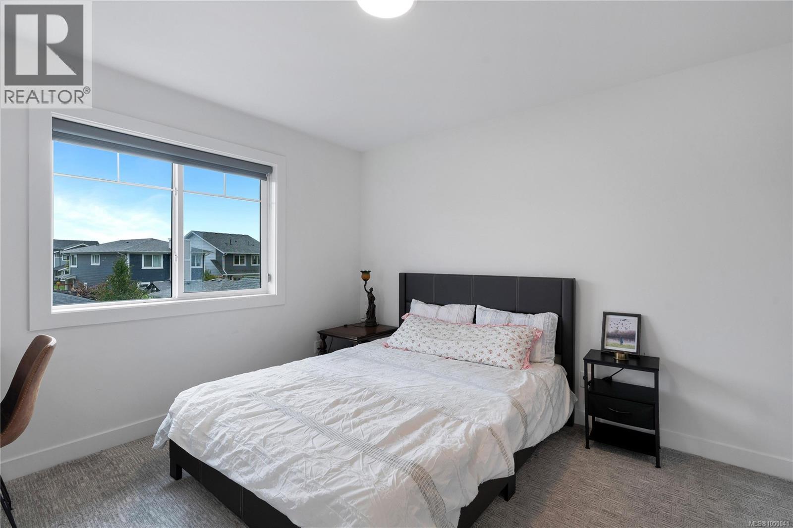 3419 Ryder Hesjedal Way - Image 35