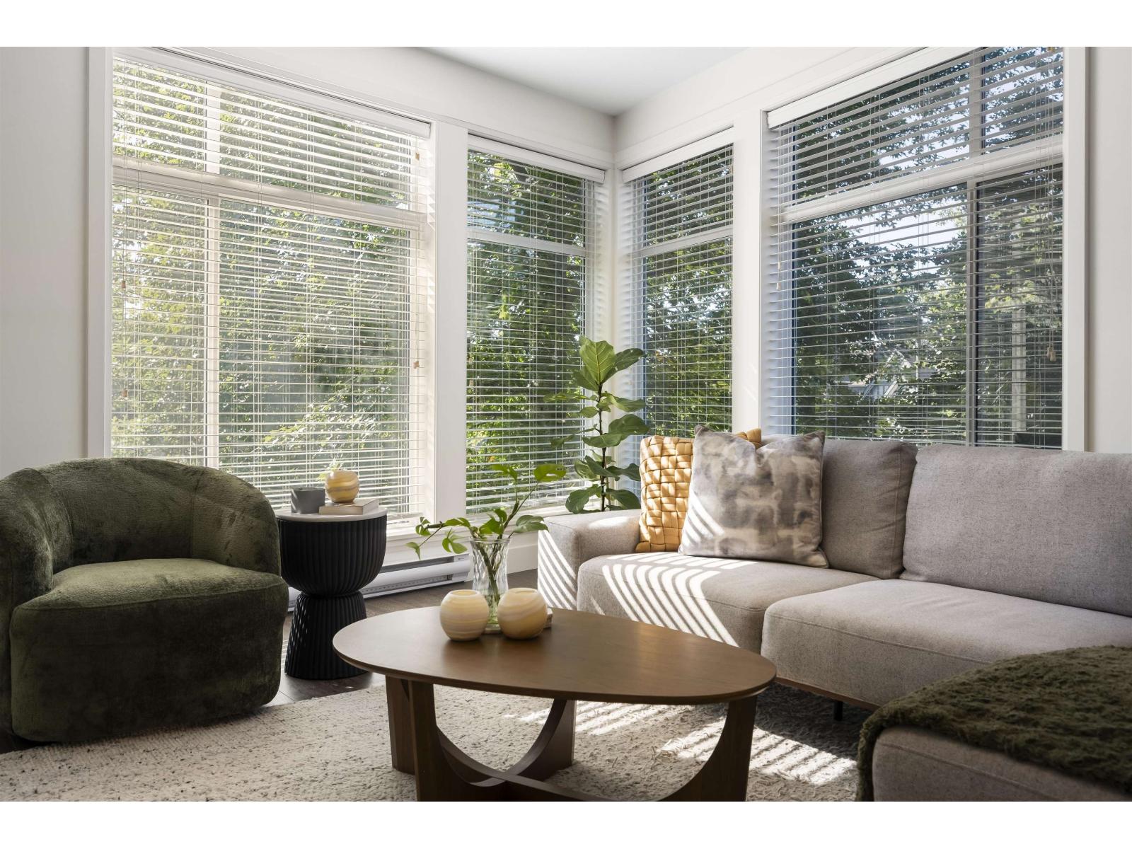 204 45389 CHEHALIS DRIVE, Garrison Crossing, Chilliwack