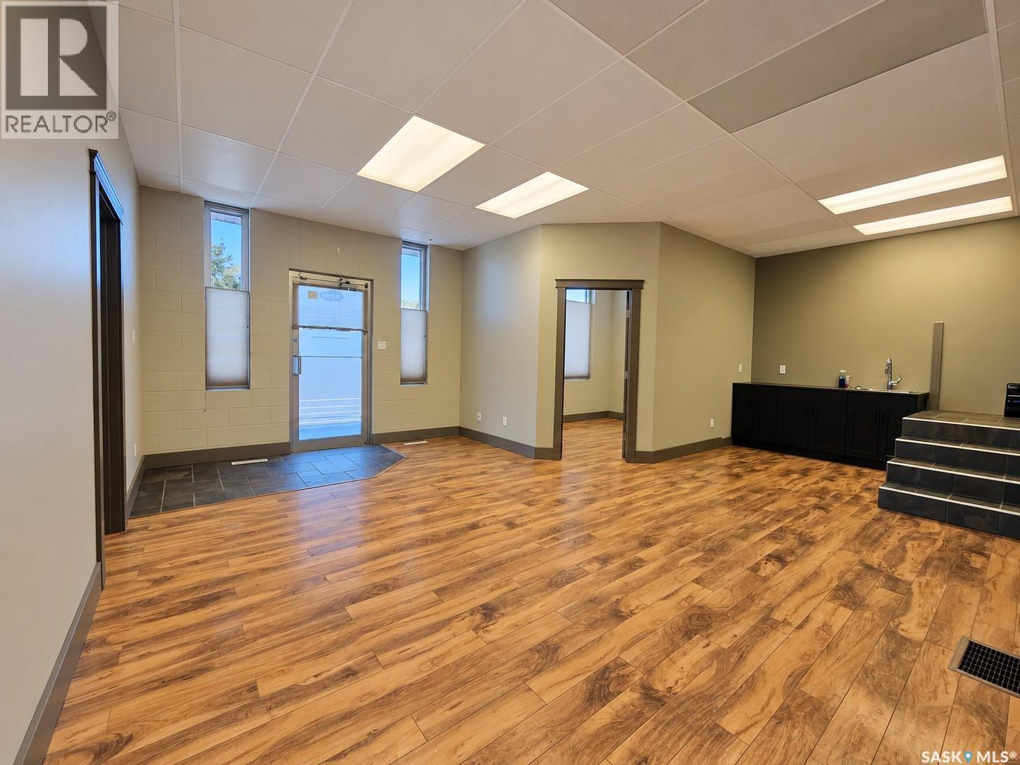 1371B 100th STREET, North Battleford — photo 6