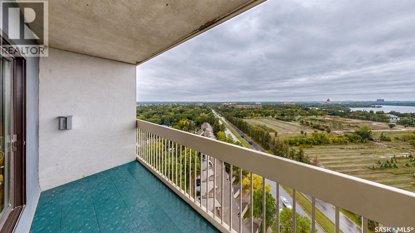 #1603 3520 Hillsdale STREET - Image 37