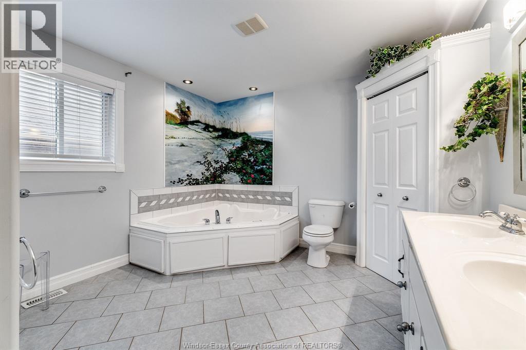 35 Normandy AVENUE - 18
