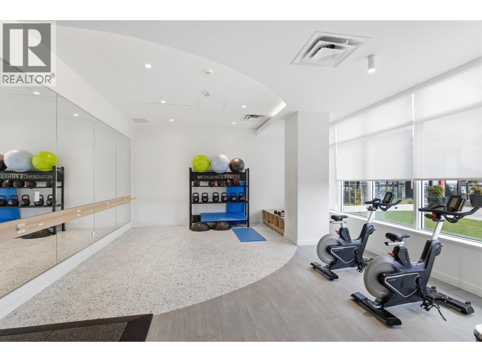 2 Bed, 1 Bath House for Sale in Coquitlam – 2307 505 NELSON STREET, Coquitlam – MLS# R3166814 - Image 36