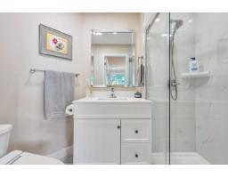 21556 86a Crescent, Langley, BC V1M2E3 Photo 9