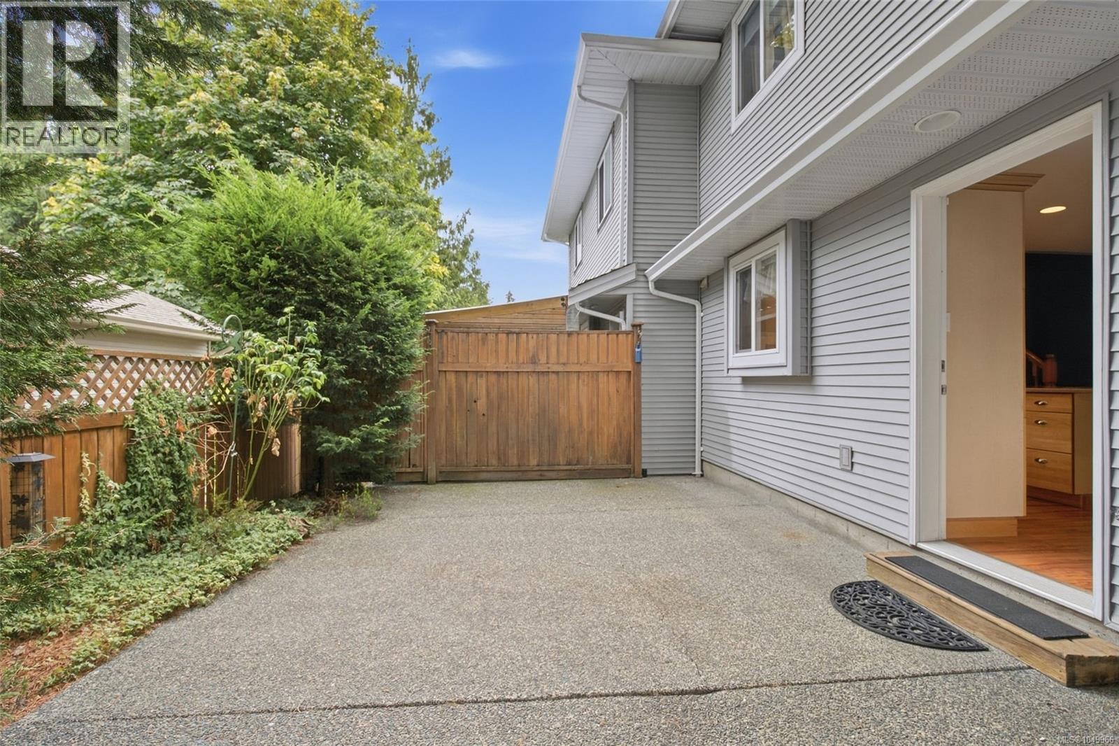 1863 White Blossom Way - Image 37