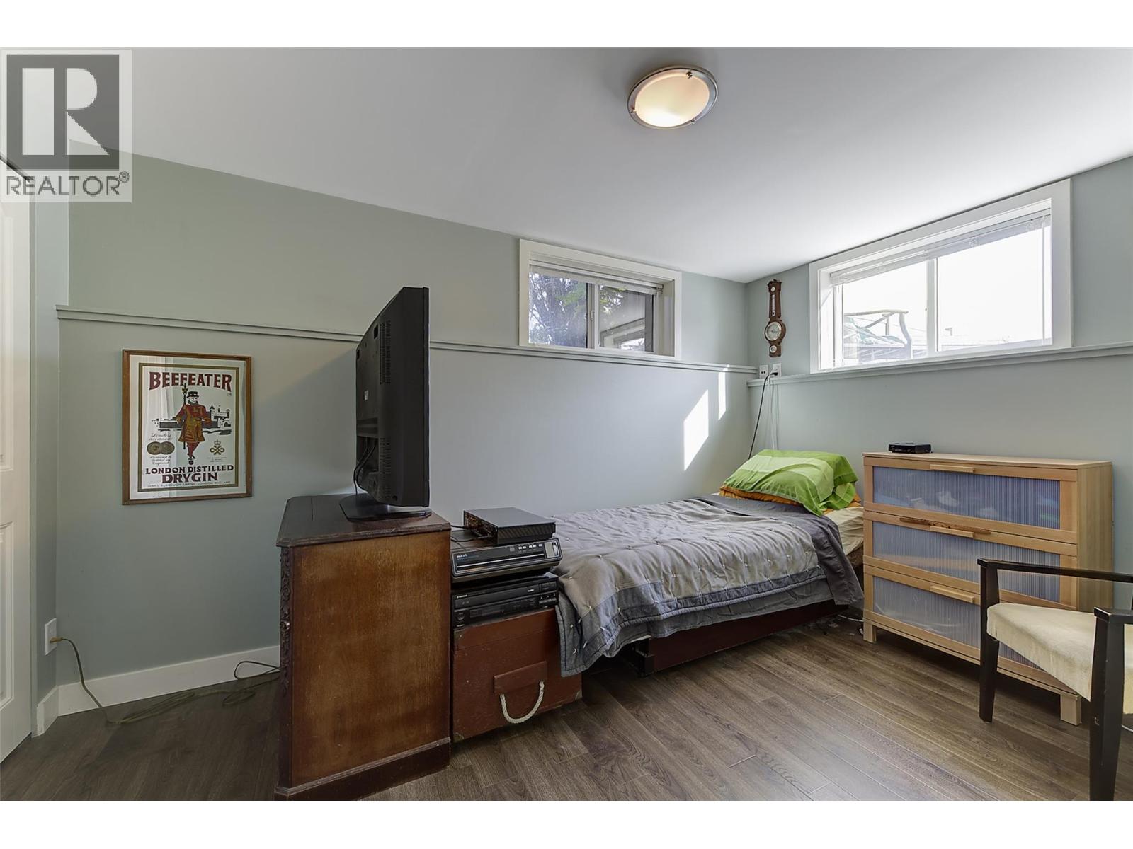  1859-1861 Mountain Avenue, Kelowna