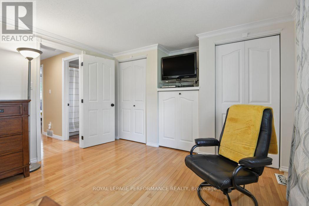 4 Winchester Drive