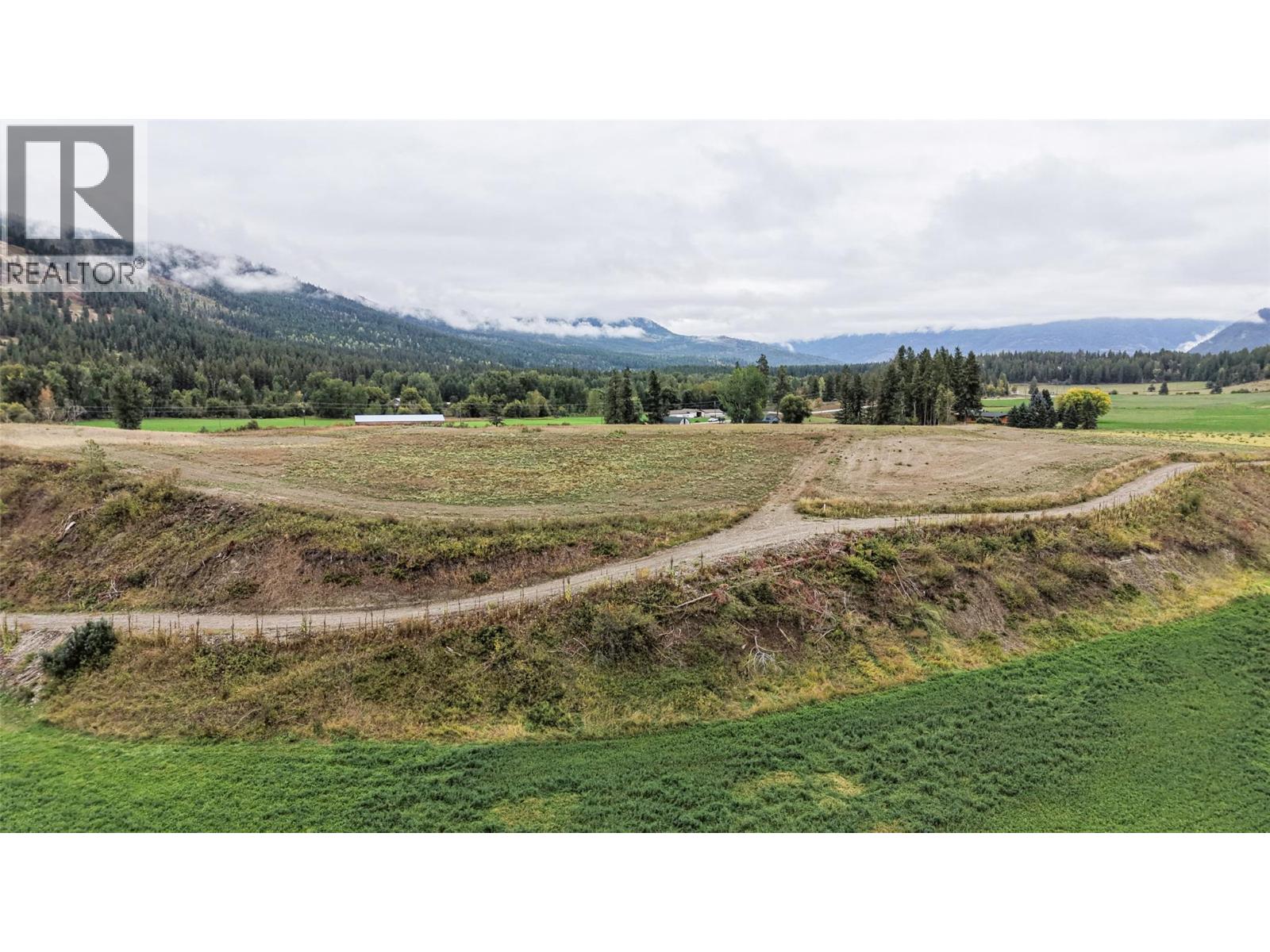  687 Mabel Lake Road, Lumby