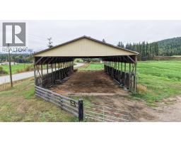 687 Mabel Lake Road, Lumby, BC V0E2G5 Photo 17