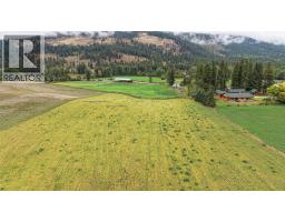 687 Mabel Lake Road, Lumby, BC V0E2G5 Photo 42