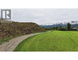 687 Mabel Lake Road, Lumby, BC V0E2G5 Photo 48