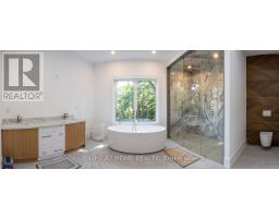 Bathroom - 15 Orlon Crescent, Richmond Hill, ON L4C6S2 Photo 25