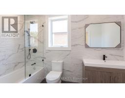 Laundry room - 15 Orlon Crescent, Richmond Hill, ON L4C6S2 Photo 27