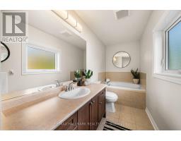 26 Larcastle Avenue, Markham, ON L6C0A9 Photo 25