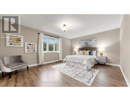 129 Beare Trail, Newmarket, ON L3X3B6 Photo 24