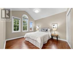 129 Beare Trail, Newmarket, ON L3X3B6 Photo 34