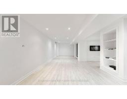 129 Beare Trail, Newmarket, ON L3X3B6 Photo 44