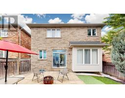 129 Beare Trail, Newmarket, ON L3X3B6 Photo 47