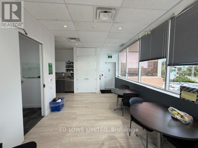 205 - 128 WELLINGTON STREET W, Barrie (Queen's Park) — photo 6