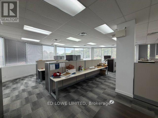 205 - 128 WELLINGTON STREET W, Barrie (Queen's Park) — photo 7