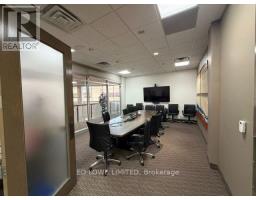301 - 128 Wellington Street W, Barrie, ON L4N1K9 Photo 6