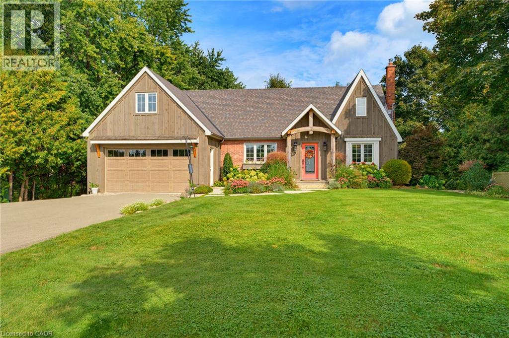 Photo of 1084 WESTOVER Road