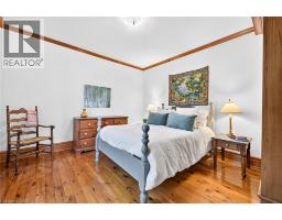 126 Main Street E, Grimsby, ON L3M1N8 Photo 33