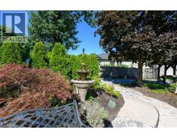 126 Main Street E, Grimsby, ON L3M1N8 Photo 40