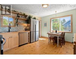 Den - 9 Chestnut Lane, Dartmouth, NS B2Y3X1 Photo 7