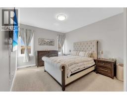 Bedroom - 31 Vanson Close, Sylvan Lake, AB T4S0M3 Photo 10