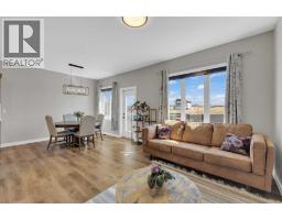 Family room - 31 Vanson Close, Sylvan Lake, AB T4S0M3 Photo 9