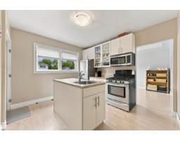 Second Kitchen - 12111 95 St Nw, Edmonton, AB T5G1M9 Photo 7