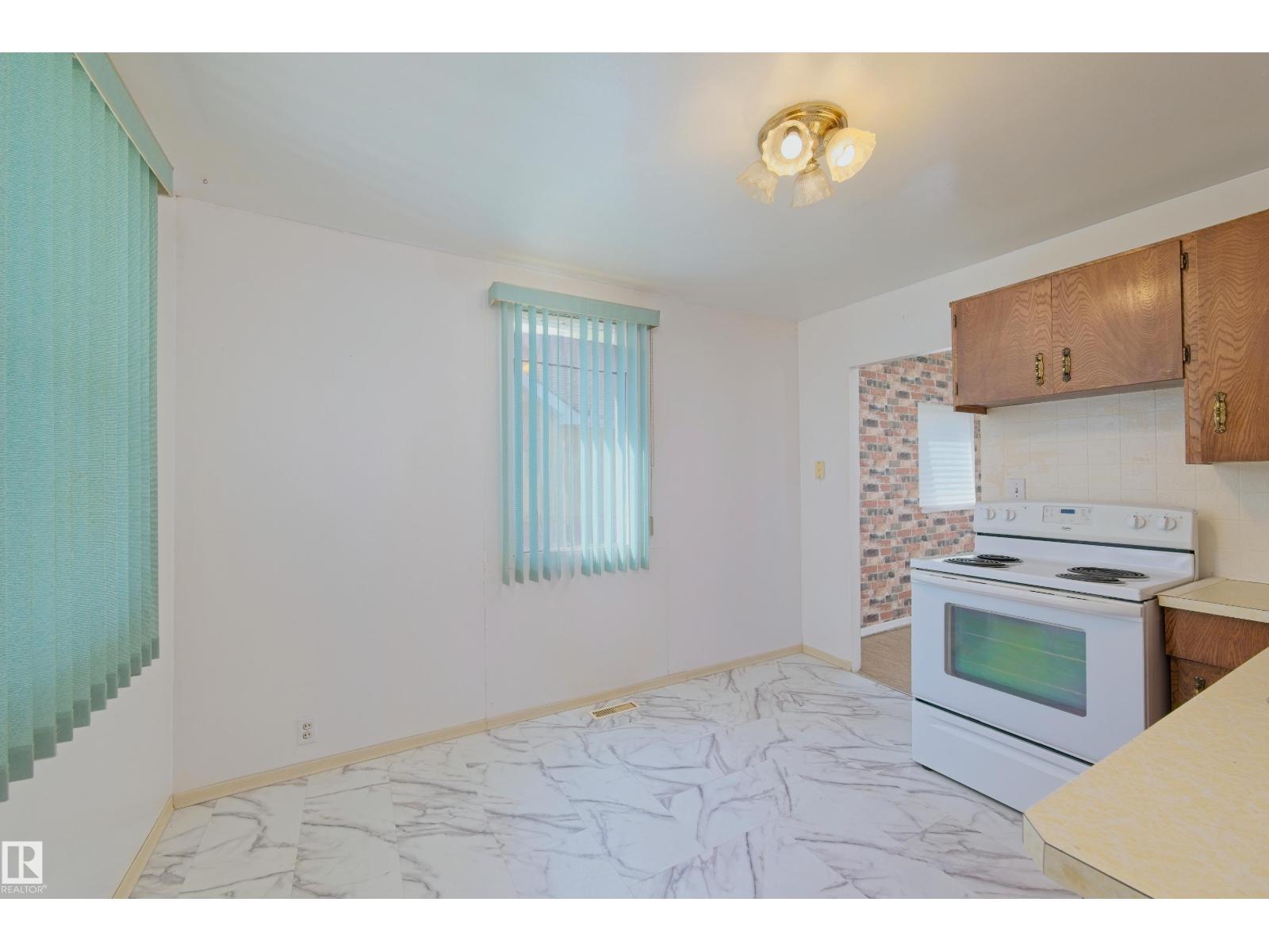 5131 51 Street - 14