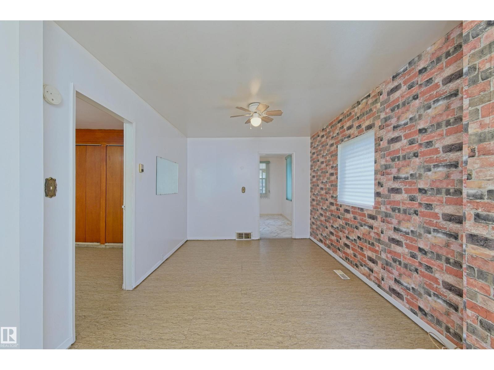 5131 51 Street - 8