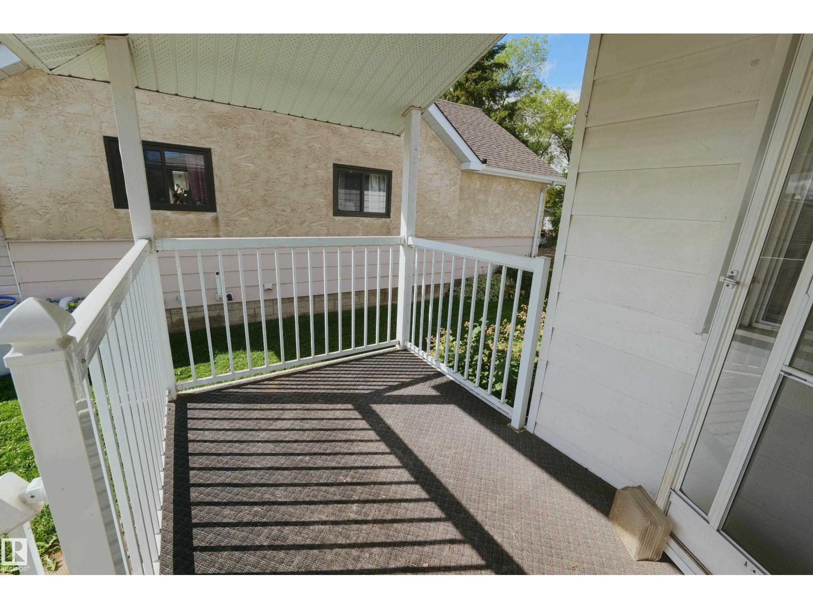 5131 51 Street - 31