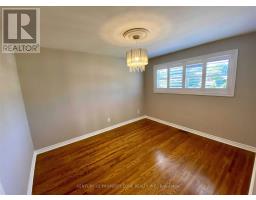 5439 Cornwall Crescent, Burlington, ON L7L3K2 Photo 7
