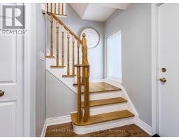 6 Norval Crescent, Brampton, ON L6W1J2 Photo 16