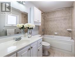 6 Norval Crescent, Brampton, ON L6W1J2 Photo 22
