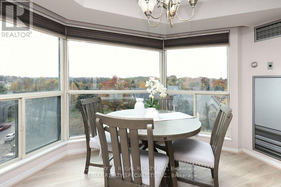 704 - 2155 BURNHAMTHORPE ROAD W, Mississauga (Erin Mills) — photo 4